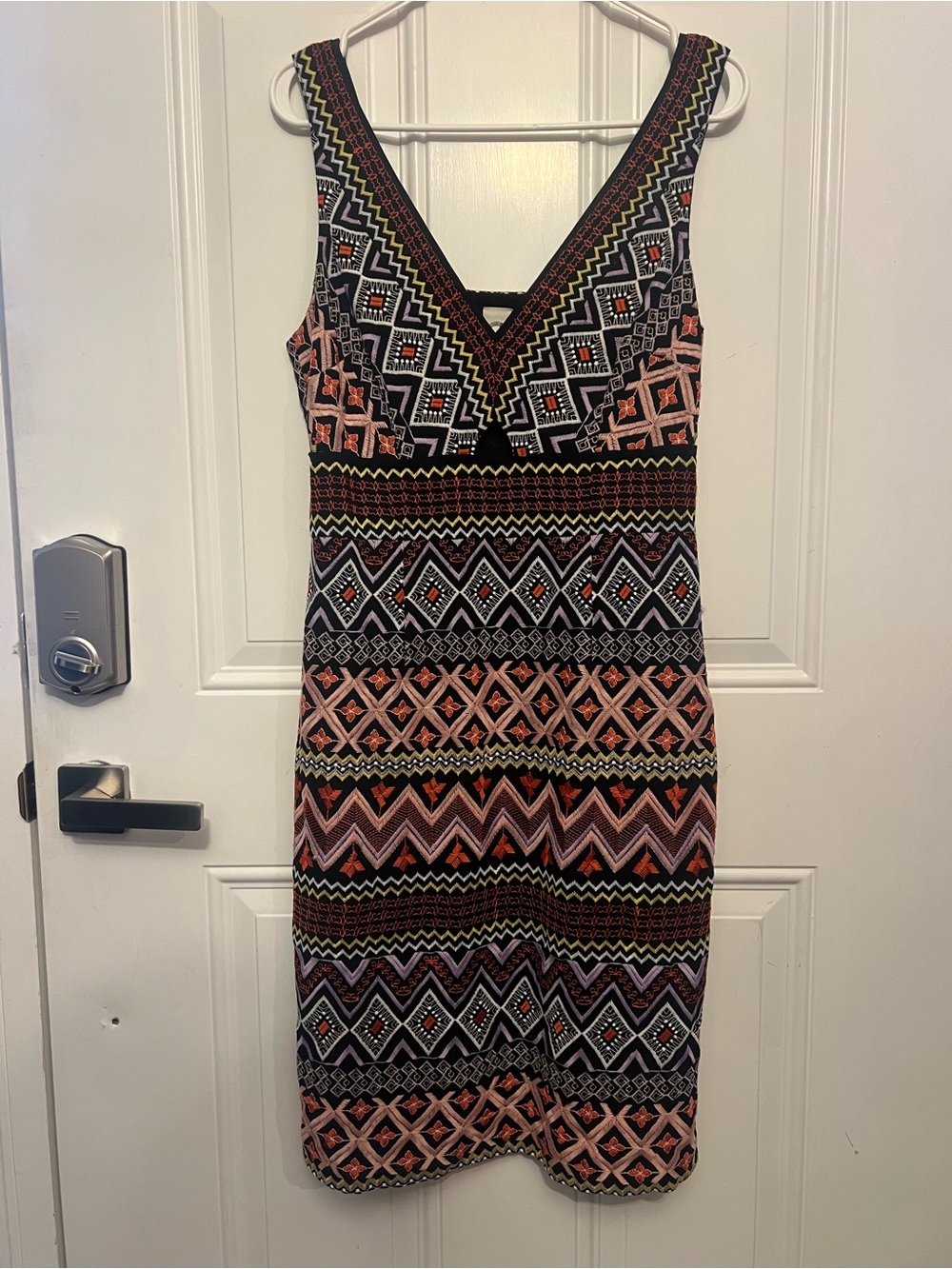 Sleeveless V-Neck Midi Dress in Black and Coral Pink Geometric Print